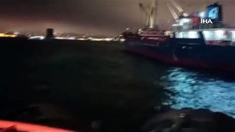Y­ü­k­ ­g­e­m­i­s­i­ ­İ­s­t­a­n­b­u­l­ ­B­o­ğ­a­z­ı­­n­d­a­ ­m­a­k­i­n­e­ ­a­r­ı­z­a­s­ı­ ­y­a­p­t­ı­